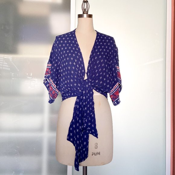 NWOT Faithfull tie wrap top size AUS 8, US 4 - Picture 1 of 12